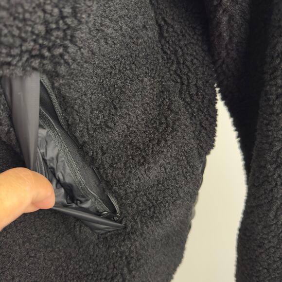 Athleta Cozy Sherpa‎ Snap black sweatshirt - Picture 8 of 9